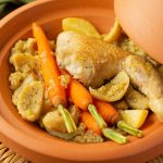 Tajine de poulet, carottes et artichauts